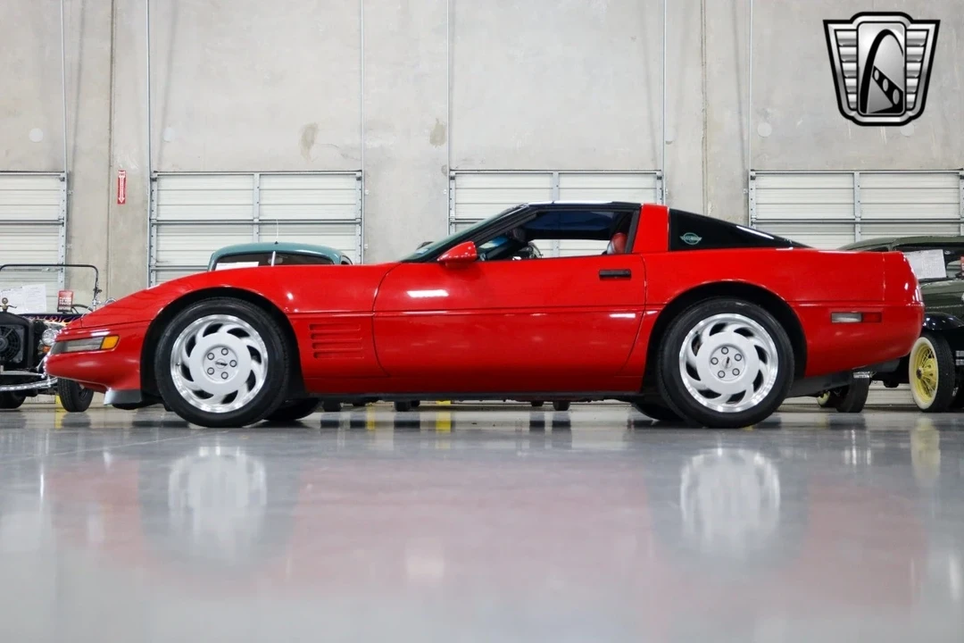 1991 Chevrolet Corvette C4 - Image 4 of 21