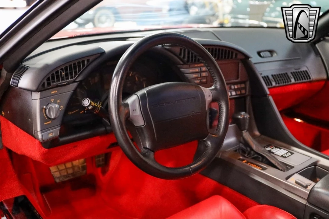 1991 Chevrolet Corvette C4 - Image 18 of 21
