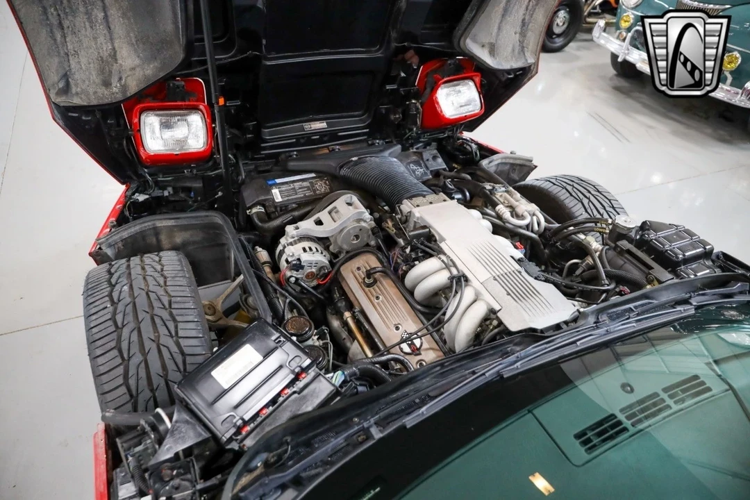 1991 Chevrolet Corvette C4 - Image 11 of 21
