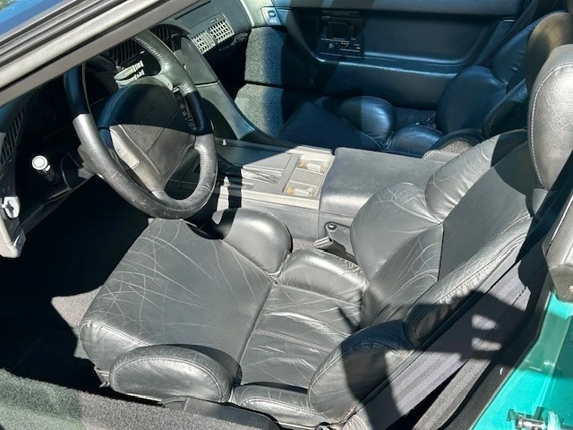 1991 Chevrolet Corvette C4 - Image 16 of 19