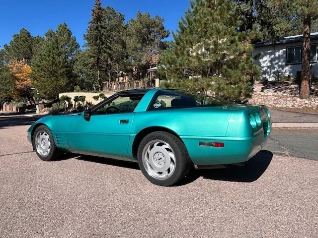 1991 Chevrolet Corvette C4 - Image 10 of 19
