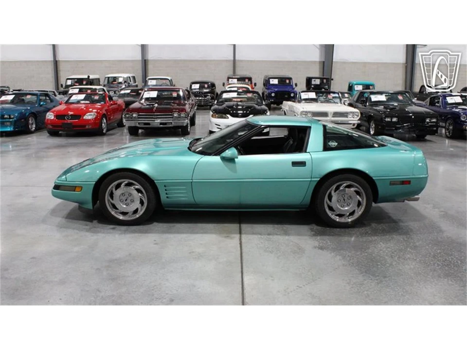 1991 Chevrolet Corvette C4 - Image 21 of 31