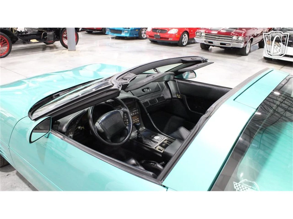 1991 Chevrolet Corvette C4 - Image 11 of 31