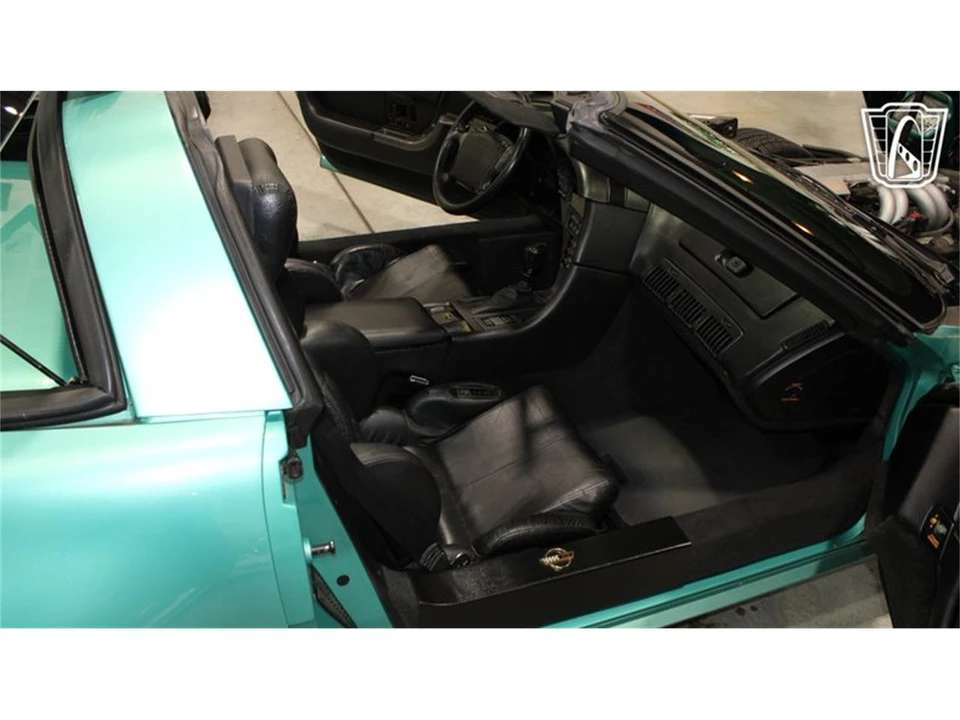 1991 Chevrolet Corvette C4 - Image 16 of 31