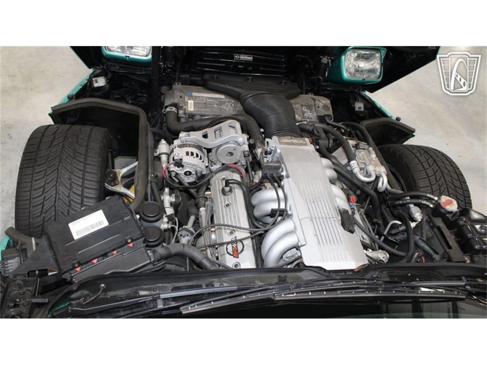 1991 Chevrolet Corvette C4 - Image 17 of 31