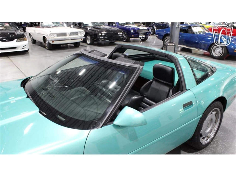 1991 Chevrolet Corvette C4 - Image 9 of 31