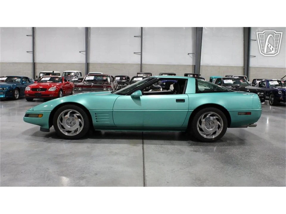 1991 Chevrolet Corvette C4 - Image 29 of 31