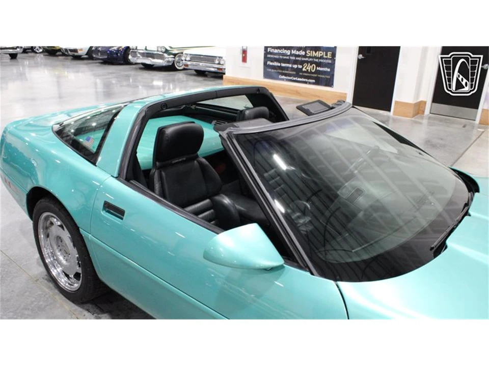 1991 Chevrolet Corvette C4 - Image 10 of 31