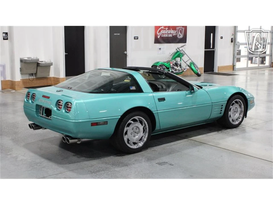 1991 Chevrolet Corvette C4 - Image 5 of 31
