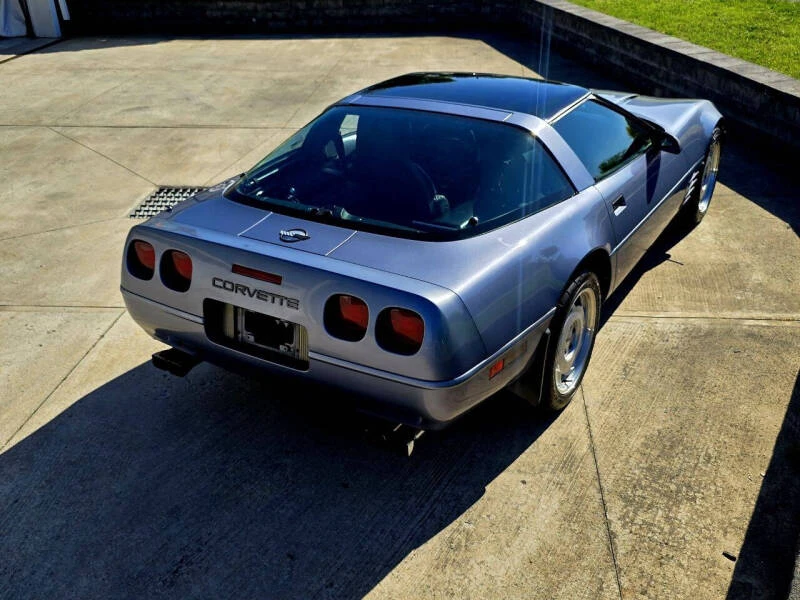 1991 Chevrolet Corvette C4 - Image 2 of 31