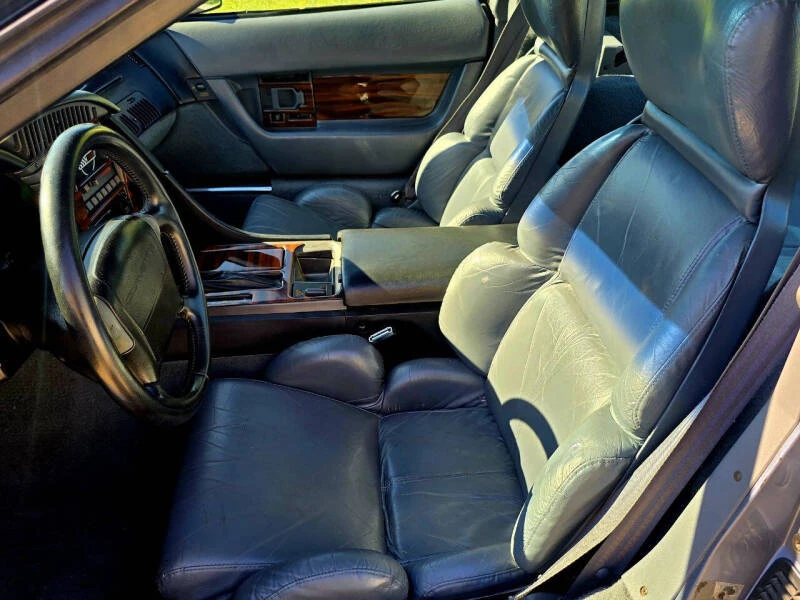 1991 Chevrolet Corvette C4 - Image 22 of 31