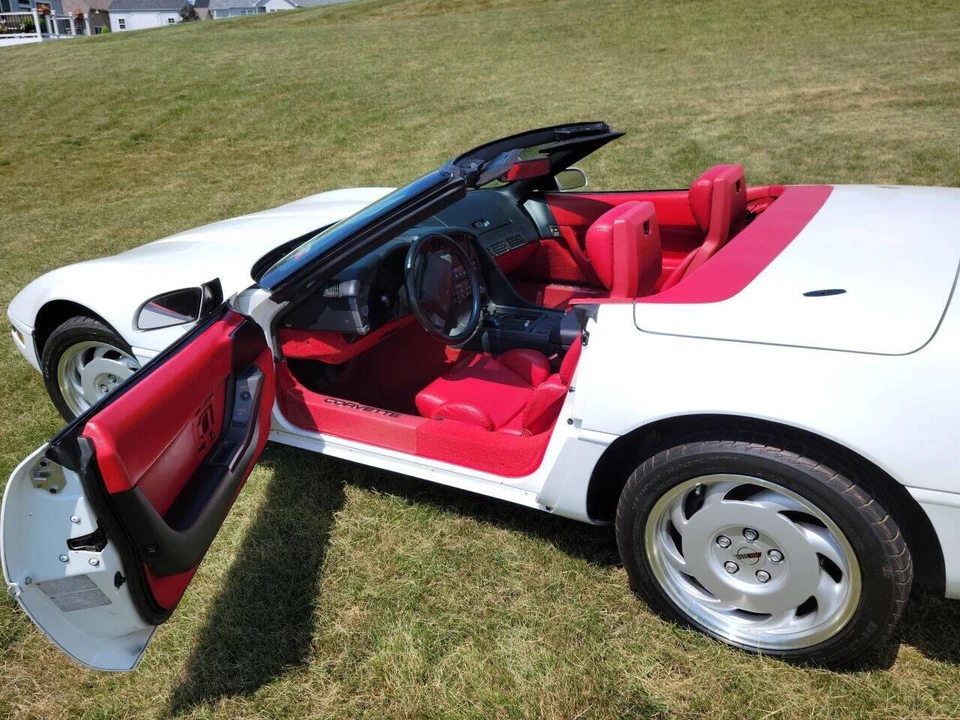 1991 Chevrolet Corvette C4 - Image 9 of 19