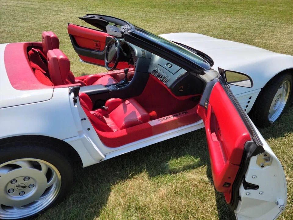 1991 Chevrolet Corvette C4 - Image 10 of 19