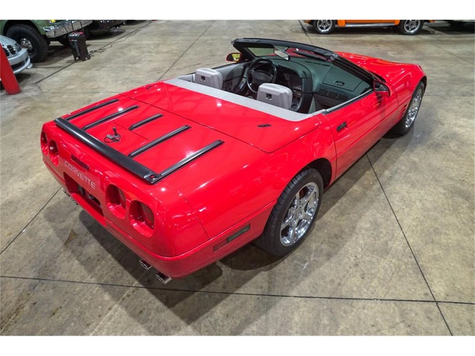 1991 Chevrolet Corvette C4 - Image 17 of 31