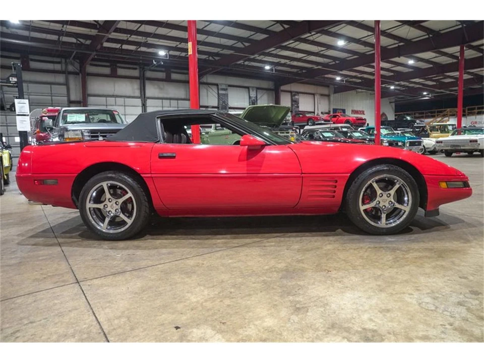 1991 Chevrolet Corvette C4 - Image 25 of 31
