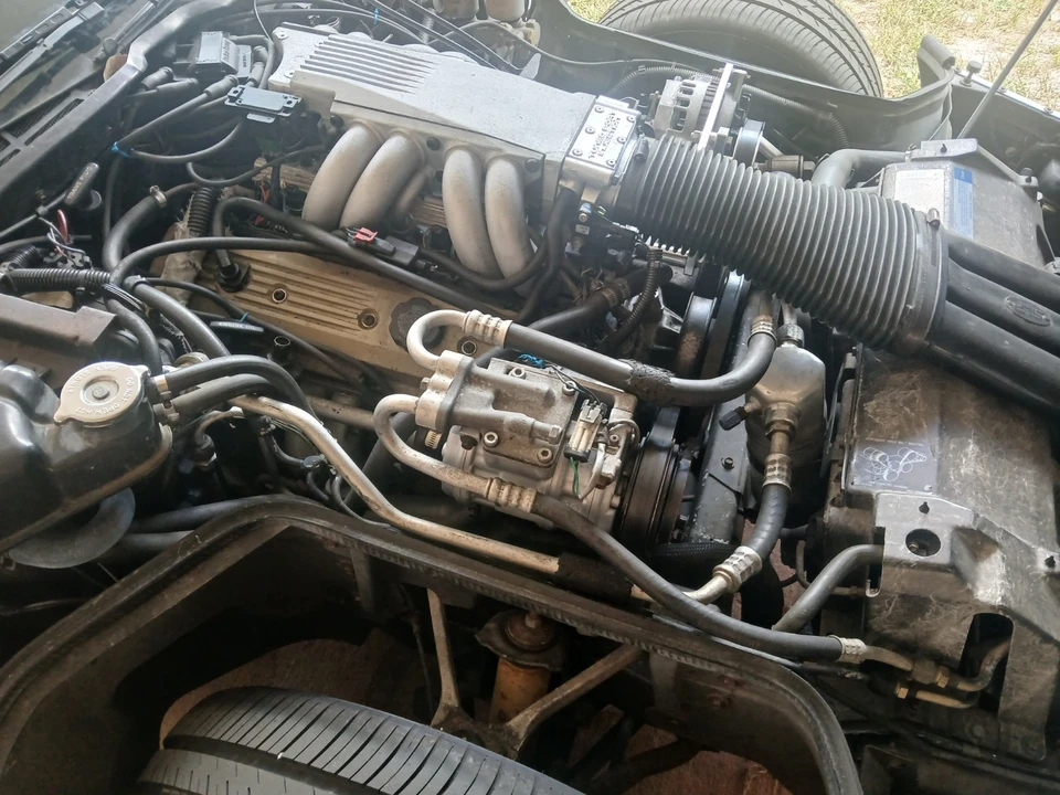 1991 Chevrolet Corvette C4 - Image 13 of 20