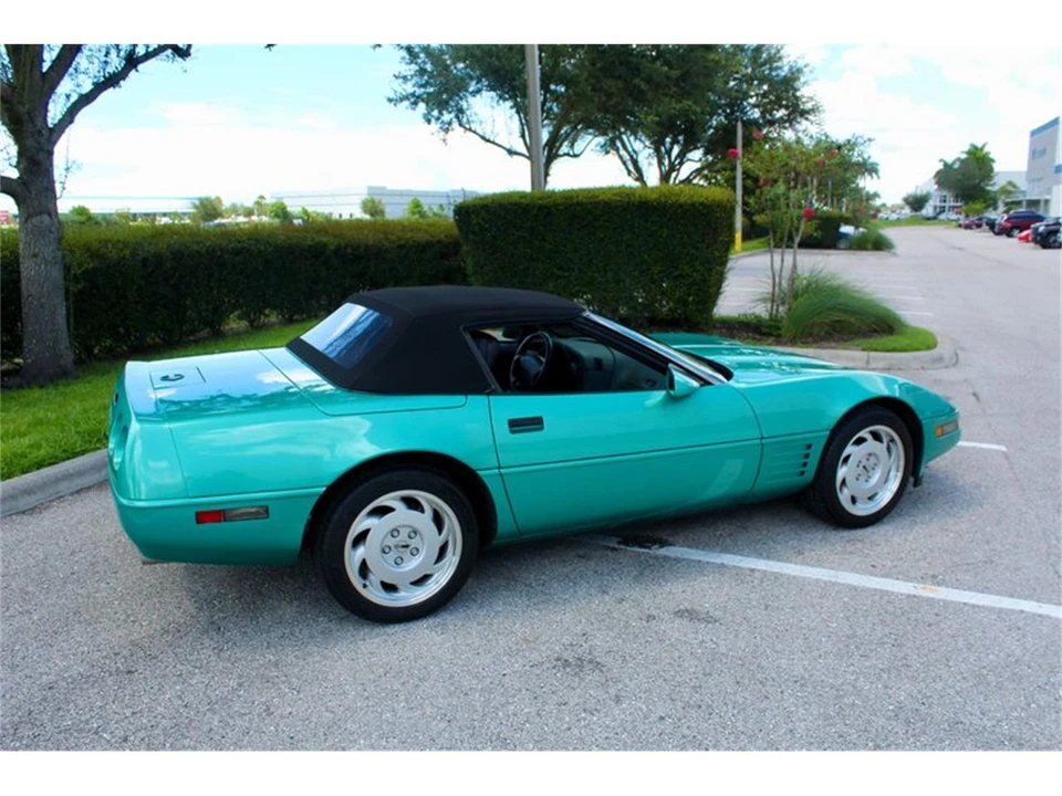 1991 Chevrolet Corvette C4 - Image 16 of 31