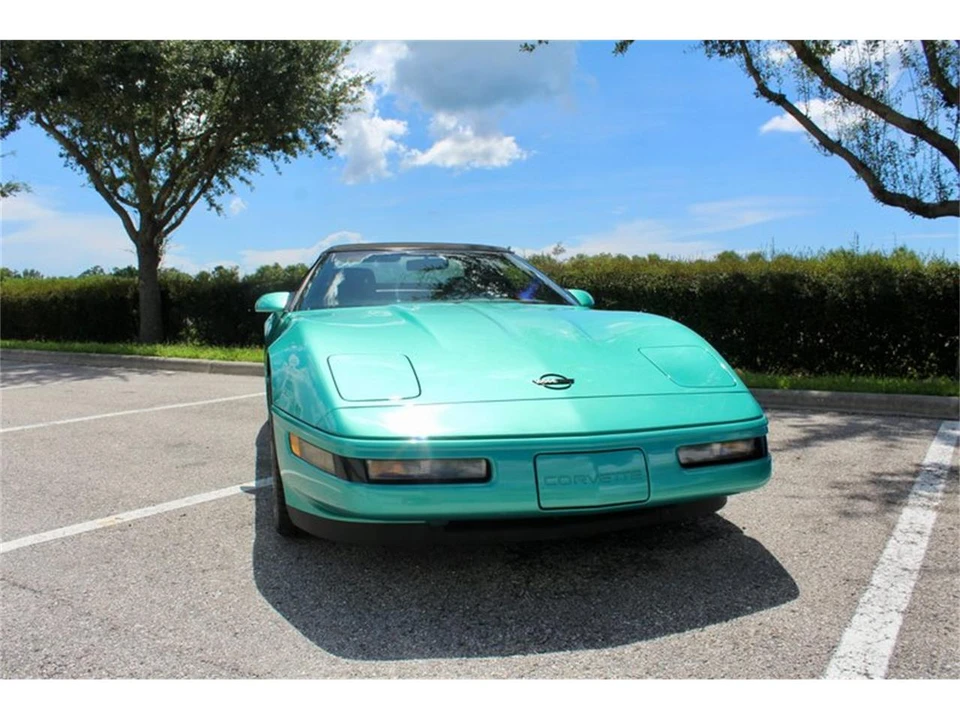 1991 Chevrolet Corvette C4 - Image 7 of 31