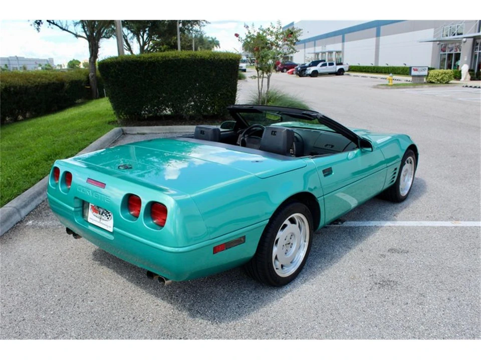 1991 Chevrolet Corvette C4 - Image 27 of 31