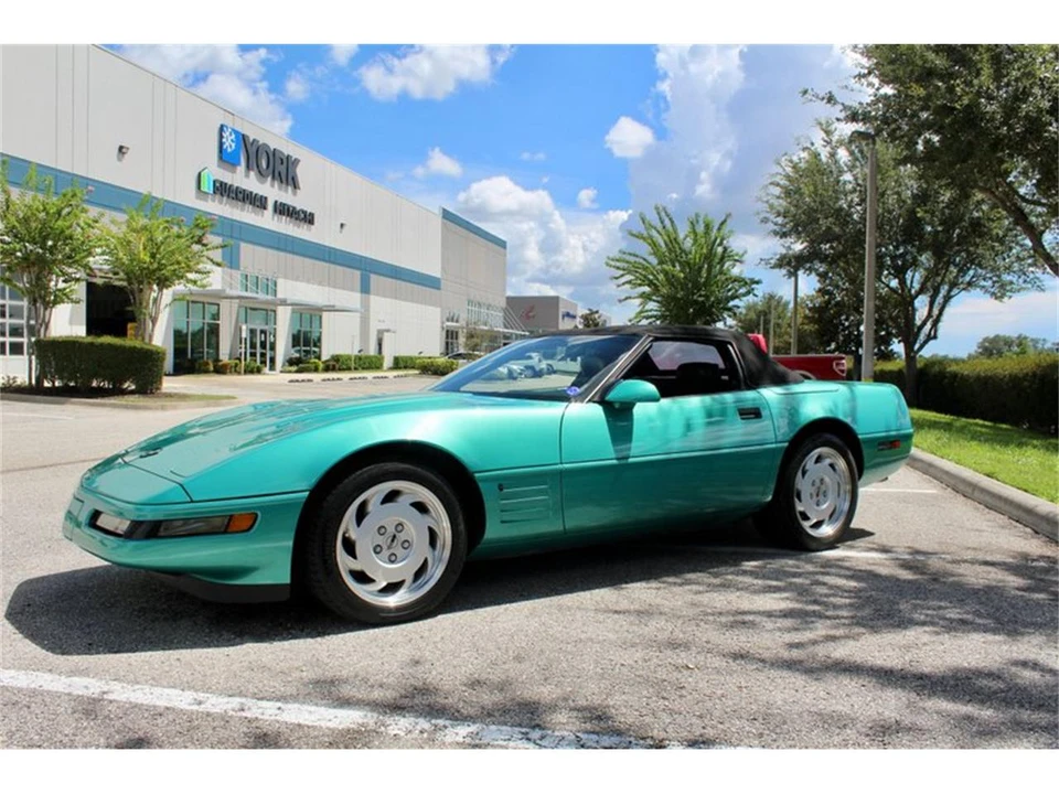 1991 Chevrolet Corvette C4 - Image 9 of 31