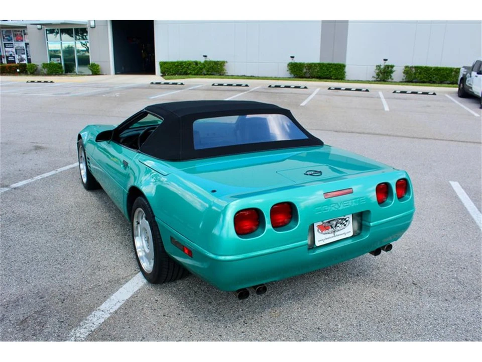 1991 Chevrolet Corvette C4 - Image 24 of 31