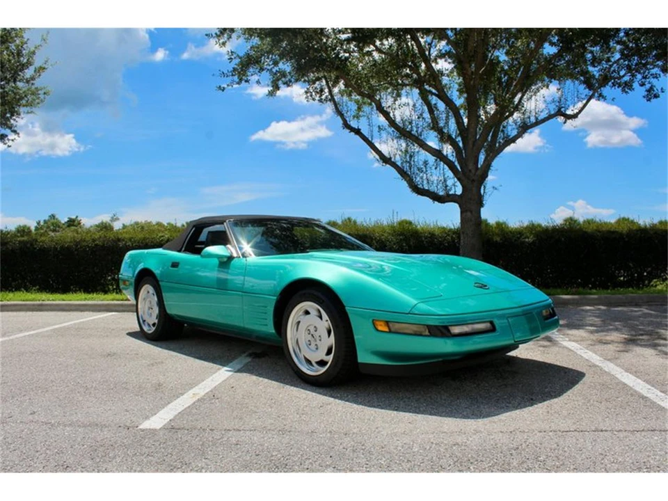 1991 Chevrolet Corvette C4 - Image 6 of 31