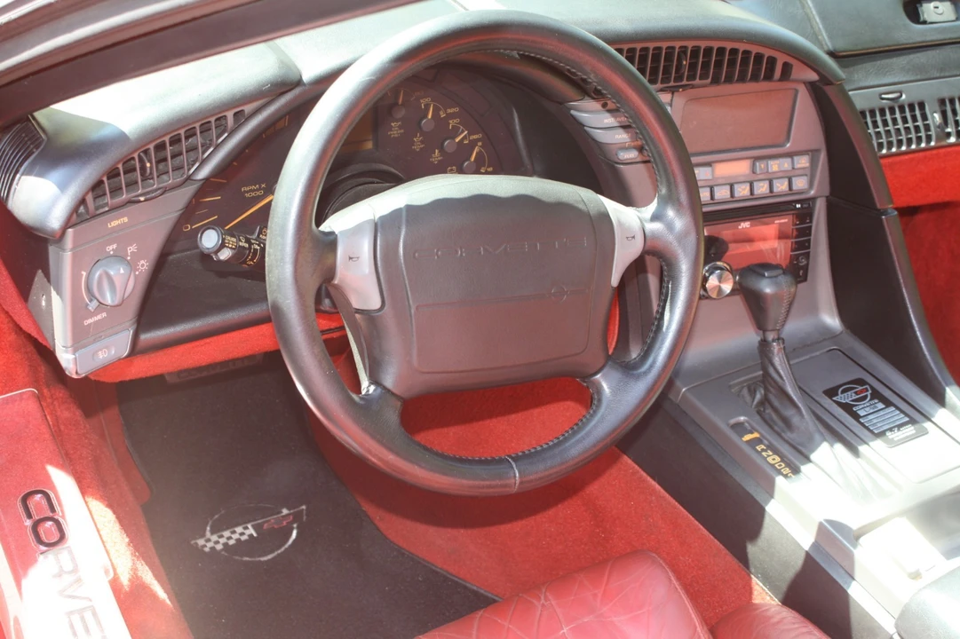 1991 Chevrolet Corvette C4 - Image 4 of 21