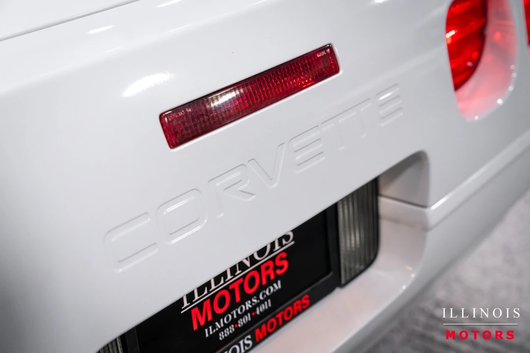 1991 Chevrolet Corvette C4 - Image 13 of 31