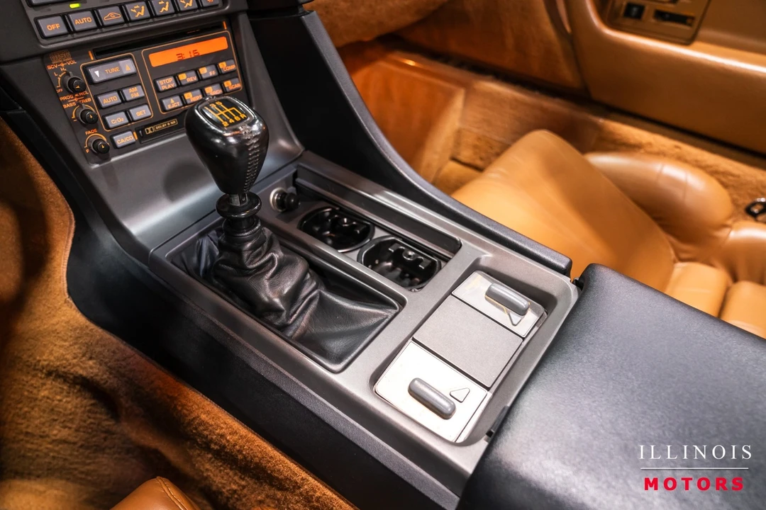 1991 Chevrolet Corvette C4 - Image 23 of 31