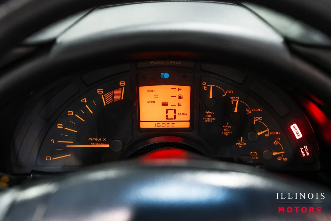 1991 Chevrolet Corvette C4 - Image 19 of 31