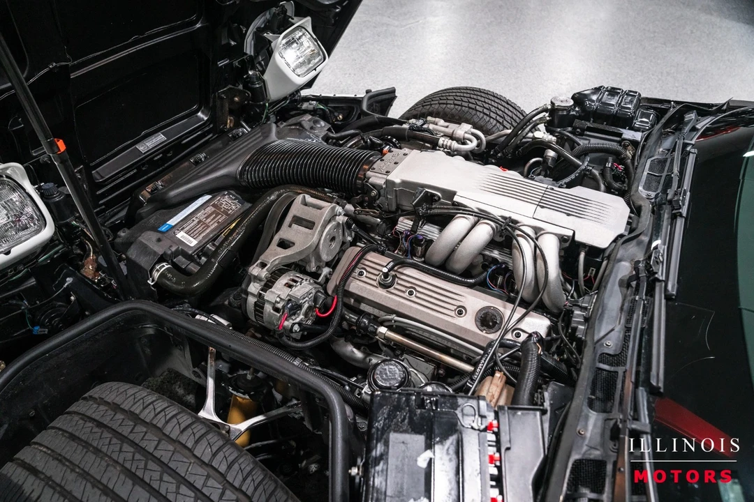 1991 Chevrolet Corvette C4 - Image 27 of 31