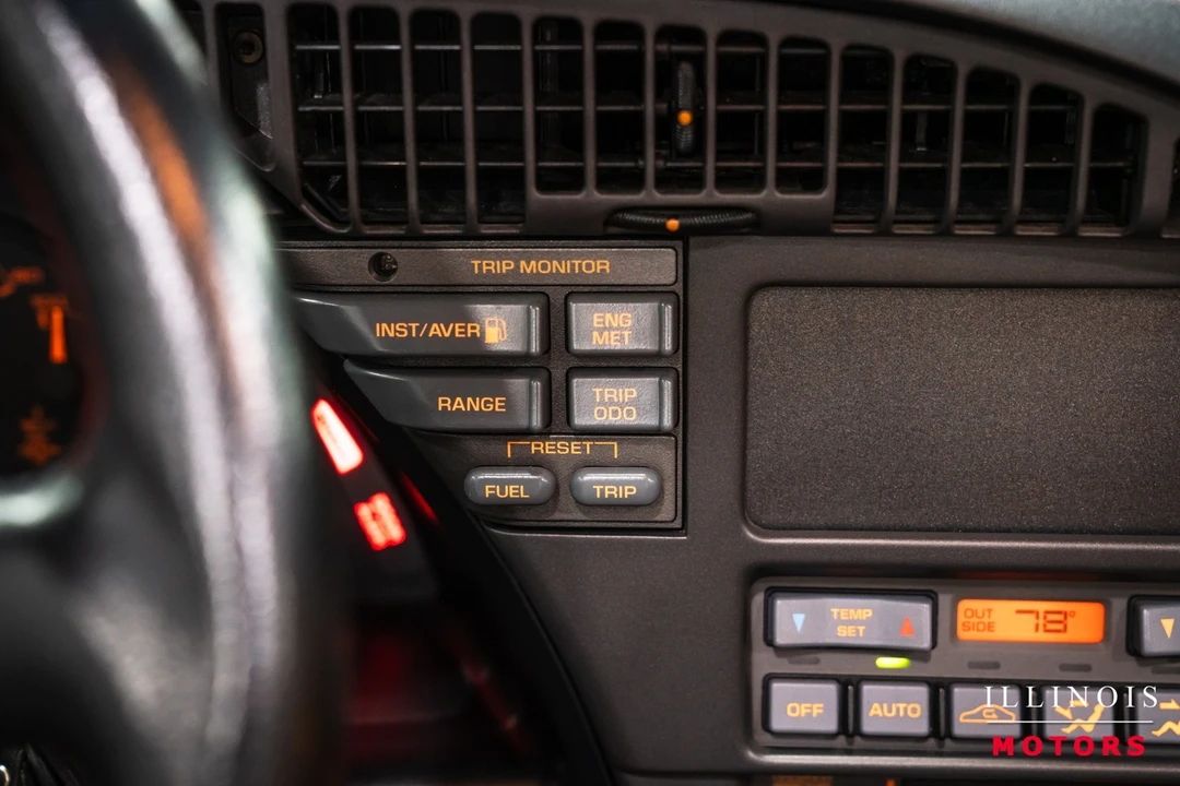 1991 Chevrolet Corvette C4 - Image 22 of 31