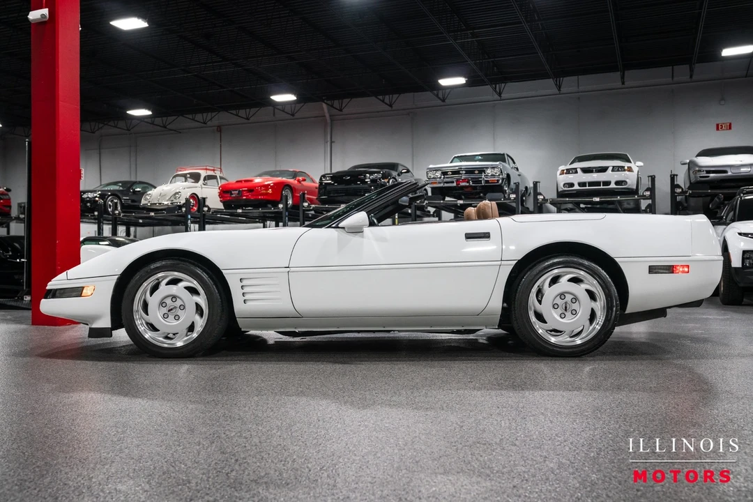 1991 Chevrolet Corvette C4 - Image 2 of 31