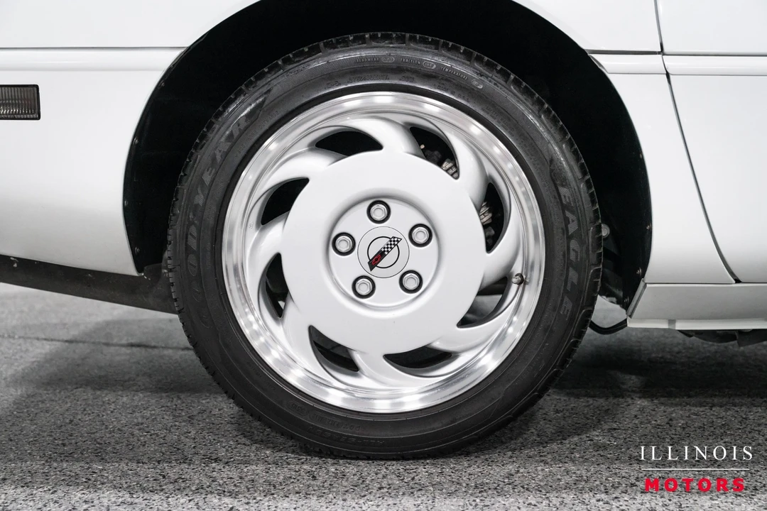 1991 Chevrolet Corvette C4 - Image 11 of 31