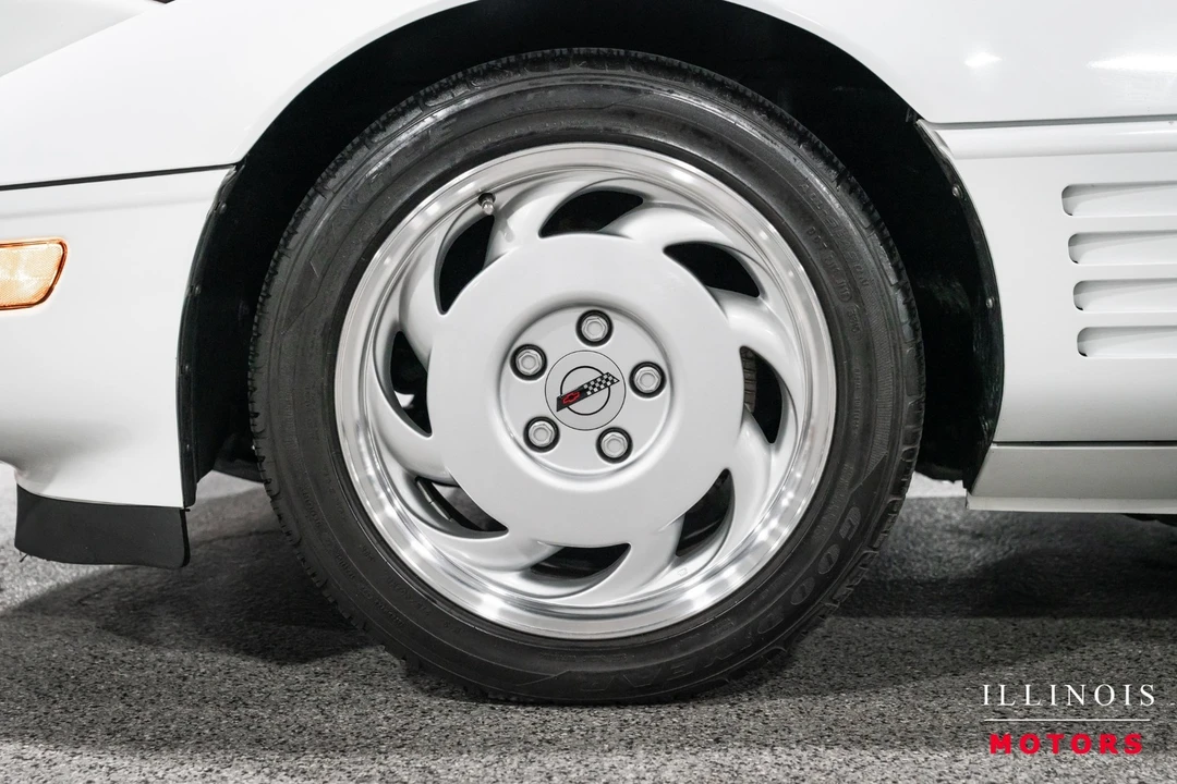 1991 Chevrolet Corvette C4 - Image 9 of 31