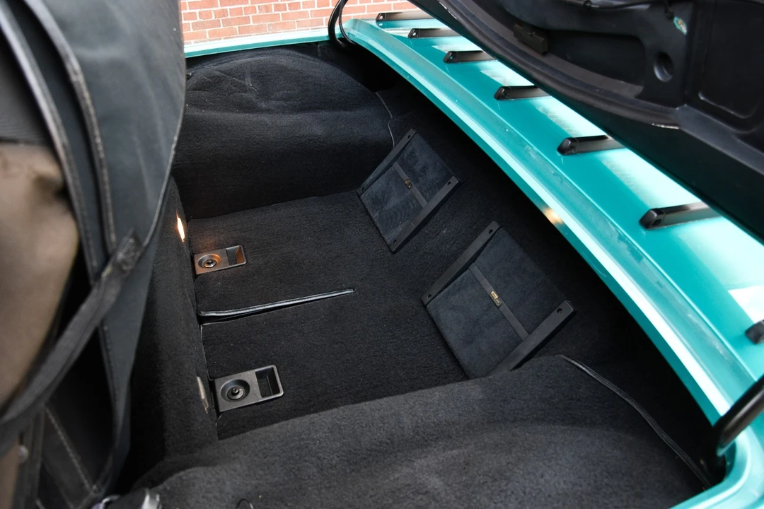 1991 Chevrolet Corvette C4 - Image 21 of 31