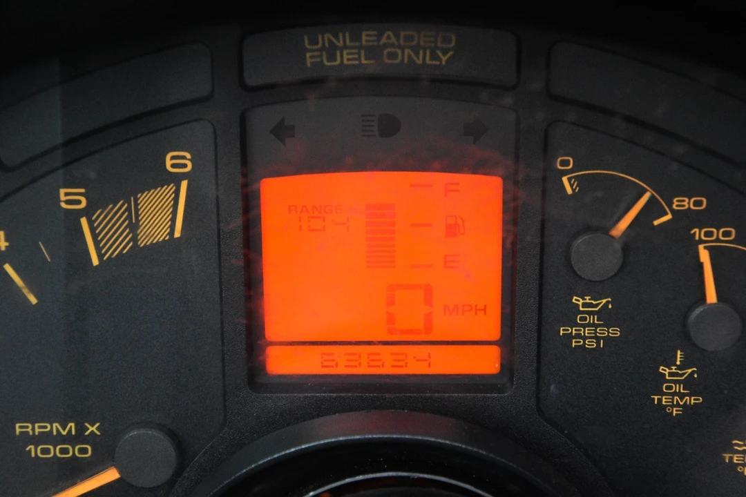 1991 Chevrolet Corvette C4 - Image 23 of 31