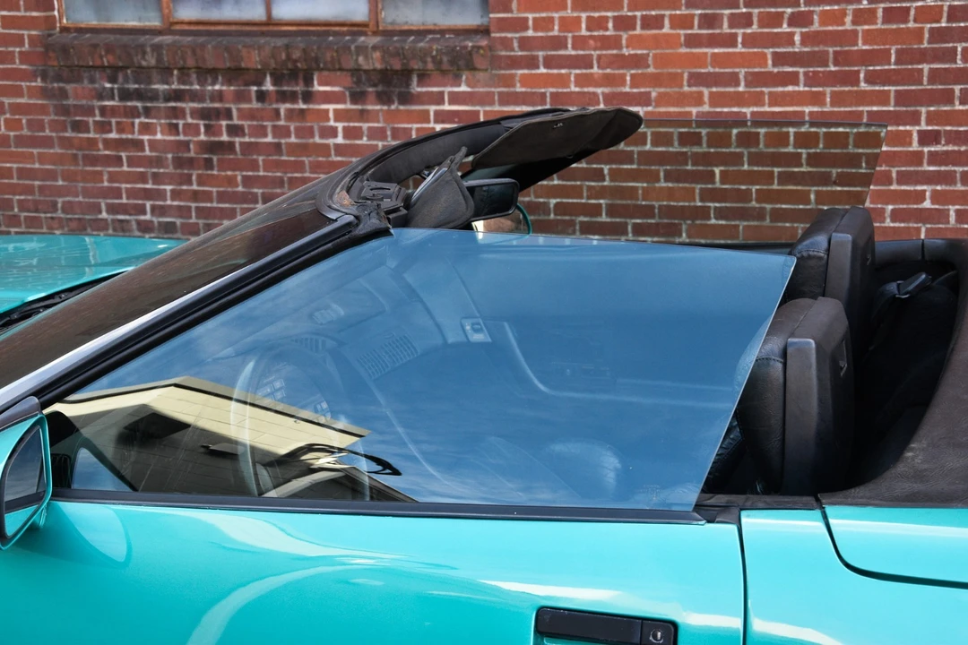 1991 Chevrolet Corvette C4 - Image 30 of 31