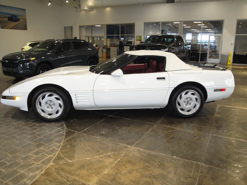 1991 Chevrolet Corvette C4 - Image 2 of 18