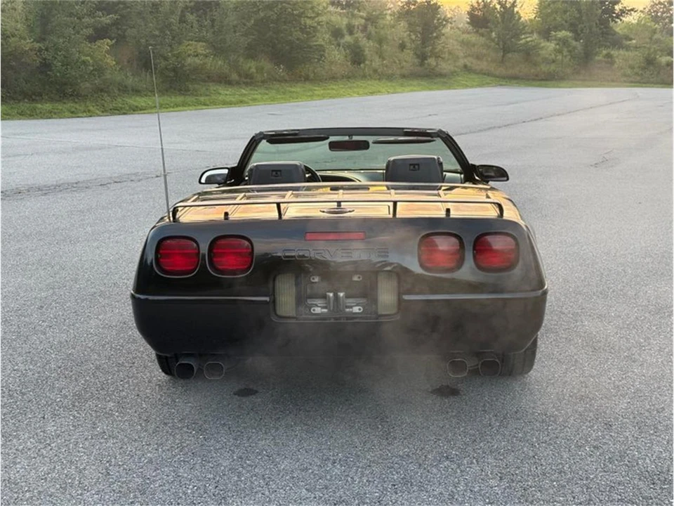 1991 Chevrolet Corvette C4 - Image 13 of 31