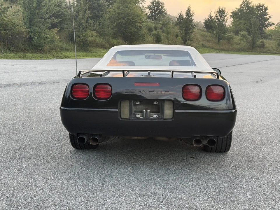 1991 Chevrolet Corvette C4 - Image 6 of 31