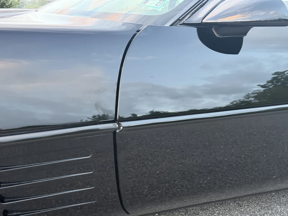 1991 Chevrolet Corvette C4 - Image 21 of 31