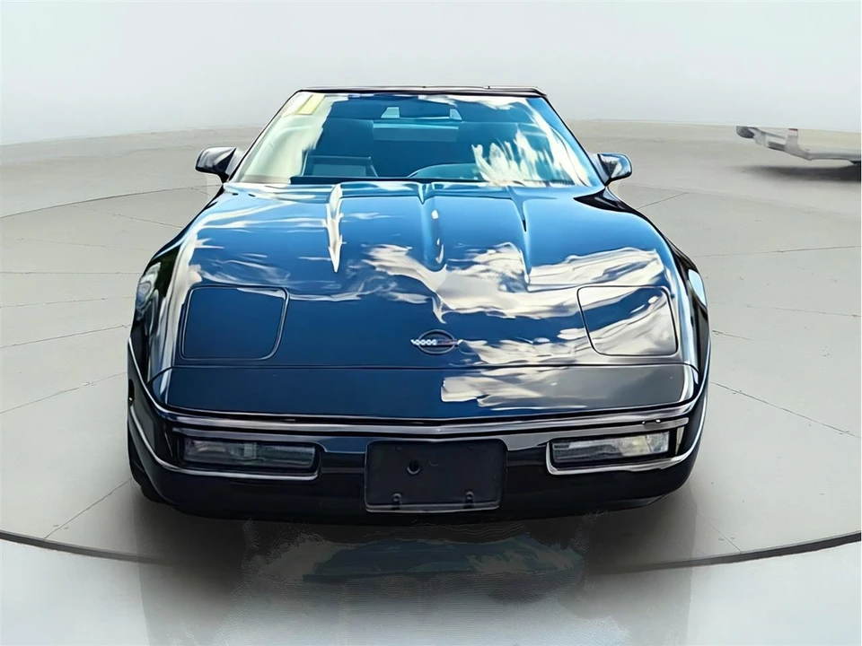 1991 Chevrolet Corvette C4 - Image 2 of 19