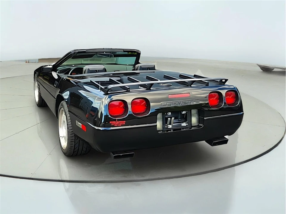 1991 Chevrolet Corvette C4 - Image 6 of 19