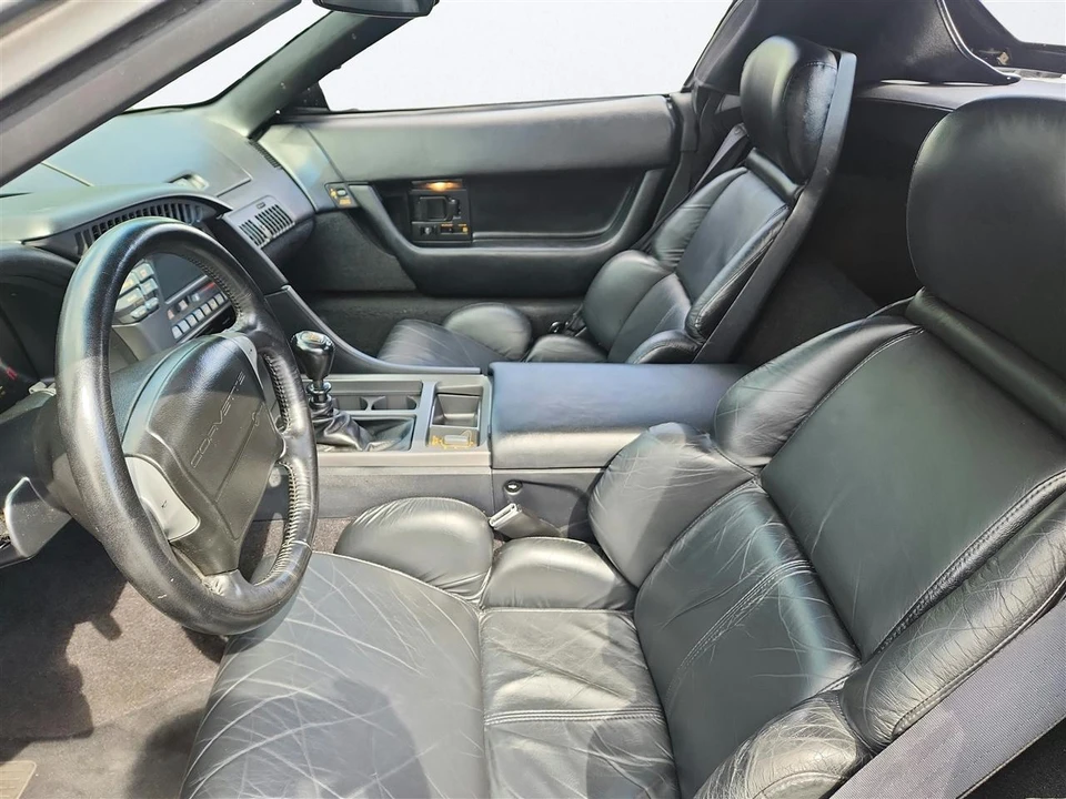 1991 Chevrolet Corvette C4 - Image 10 of 19