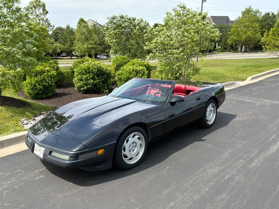 1991 Chevrolet Corvette C4 - Image 17 of 29