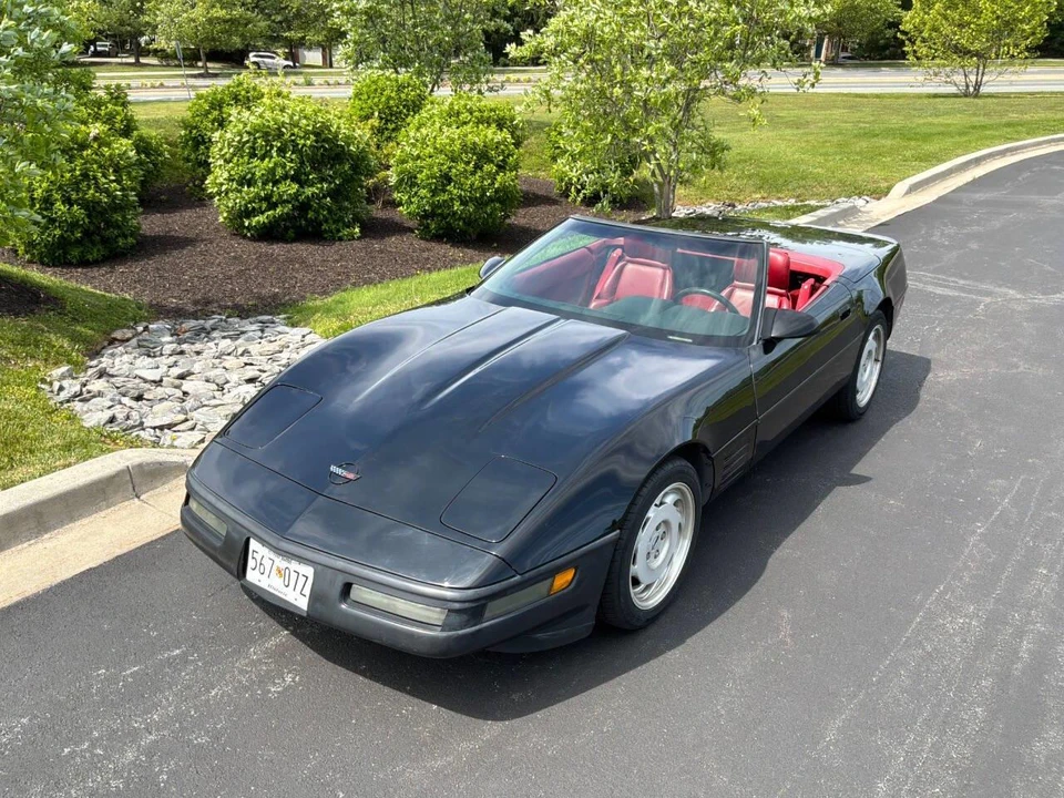 1991 Chevrolet Corvette C4 - Image 16 of 29