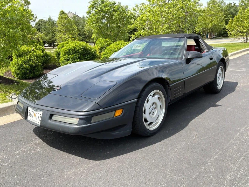 1991 Chevrolet Corvette C4 - Image 2 of 29