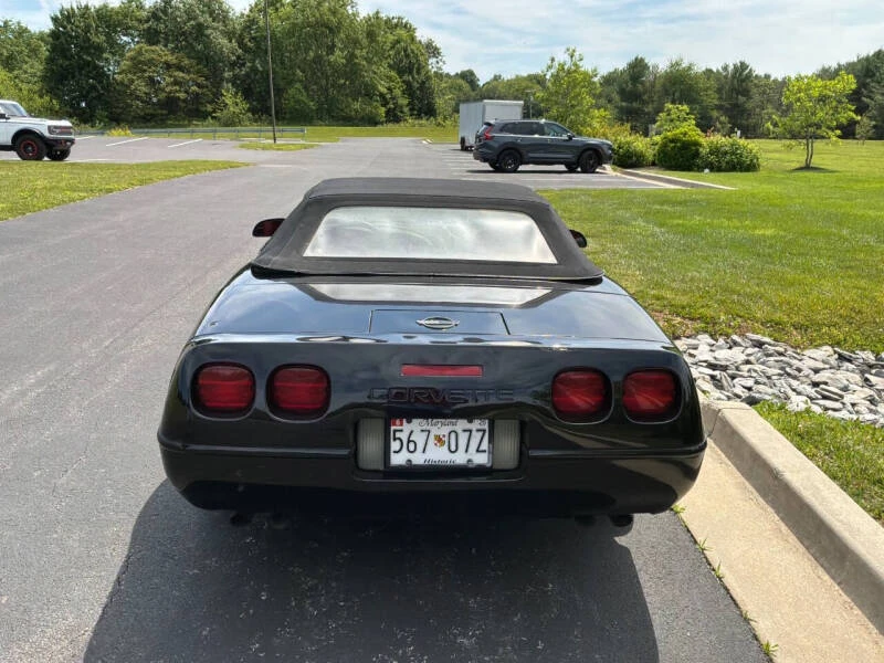 1991 Chevrolet Corvette C4 - Image 6 of 29