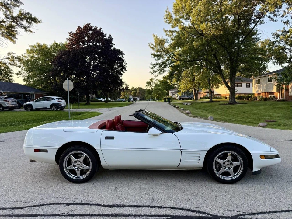 1991 Chevrolet Corvette C4 - Image 11 of 26